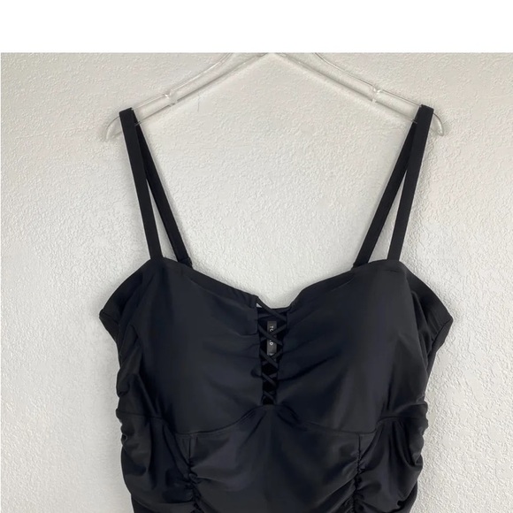 New! Torrid sz 4 Sexy Lattice SwimSuit 4X 3X Swim - Picture 12 of 15